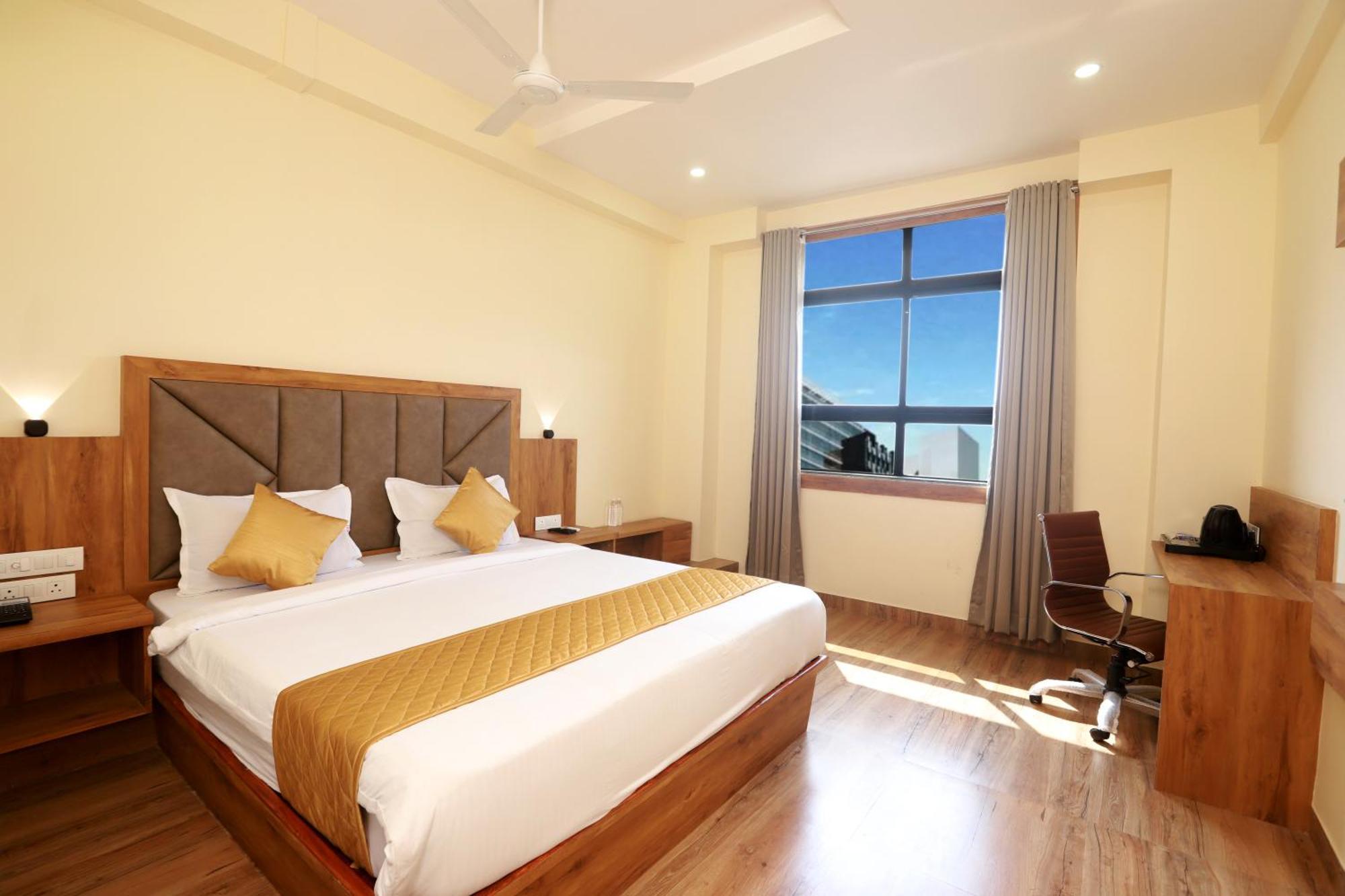 Hotel Bkc Minerva, Near Us Consulate Βομβάη Εξωτερικό φωτογραφία