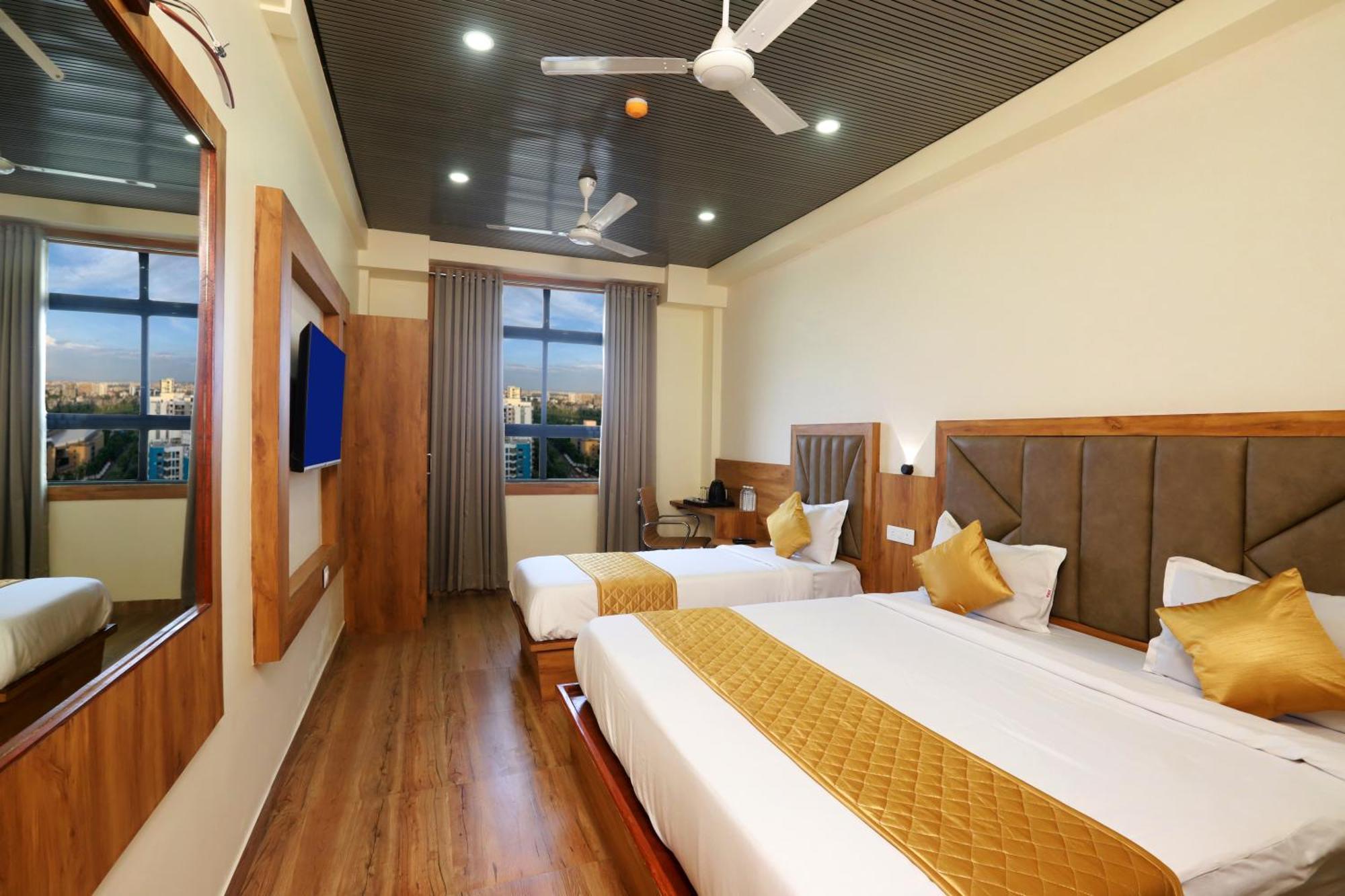 Hotel Bkc Minerva, Near Us Consulate Βομβάη Εξωτερικό φωτογραφία